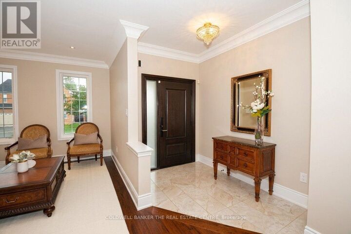 Property Photo: 304 Tower Hill Road ON L4E 0A7