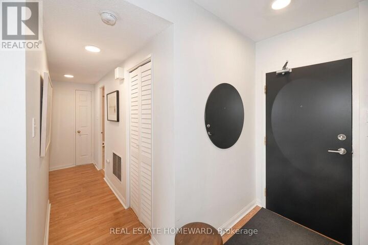Property Photo:  757 Victoria Park Avenue 106  ON M4C 5N8 