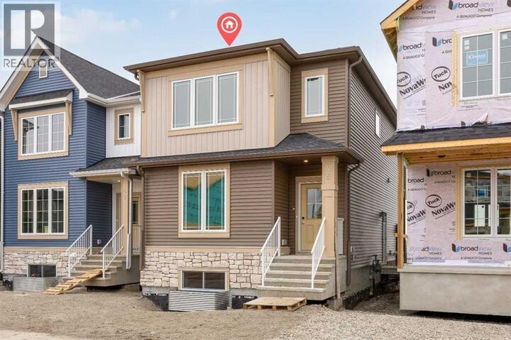 Property Photo:  45 Hotchkiss Gardens Southeast  AB T3S 0T6 