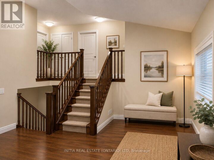 Property Photo: 1531 Horseshoe Crescent ON N5X 0L3