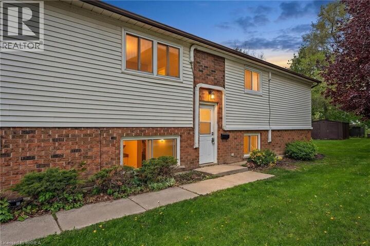 Property Photo: 9 Cherry Street ON N3Y 1B3