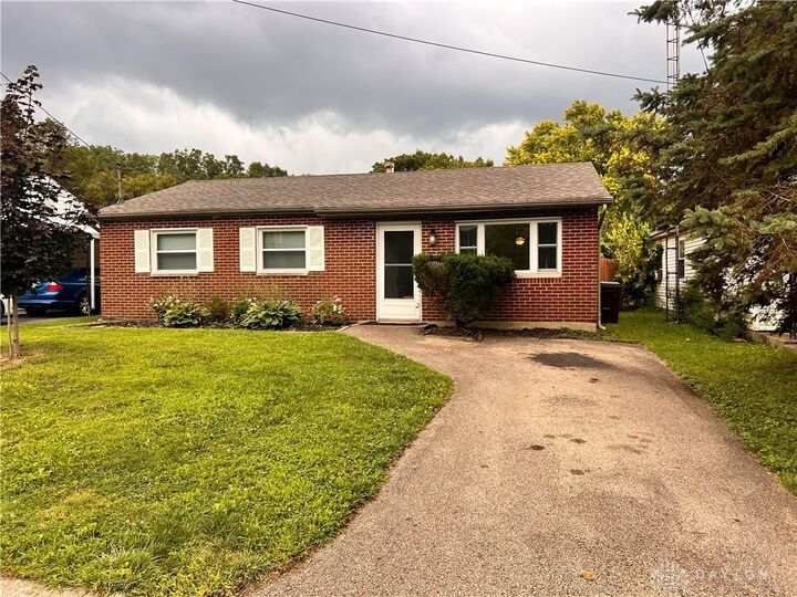 Property Photo:  1223 Albemarle Road  OH 45504 
