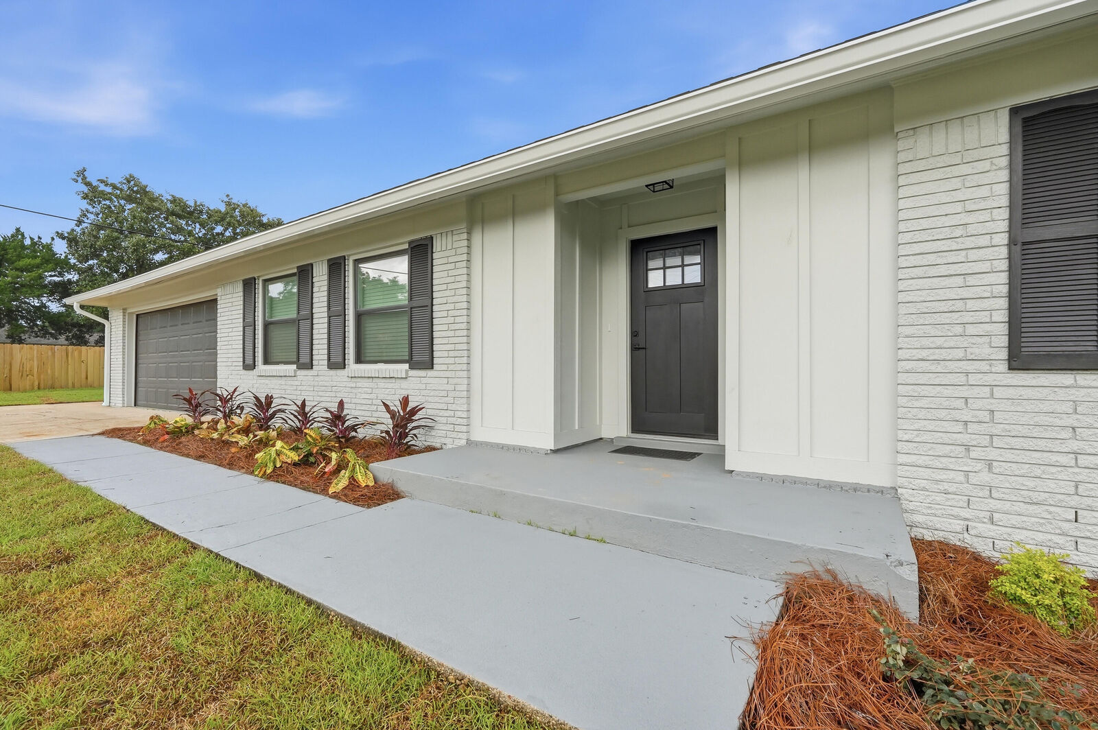 Property Photo: 250 NW Briarwood Circle FL 32548