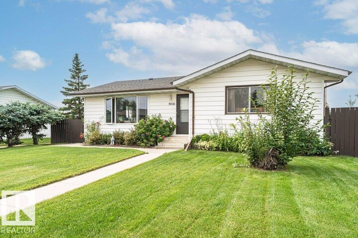 Property Photo: 5036 47 Street AB T0B 2R0