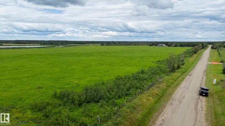 Property Photo:  RR 424 And Hwy 28  AB T0A 0B0 