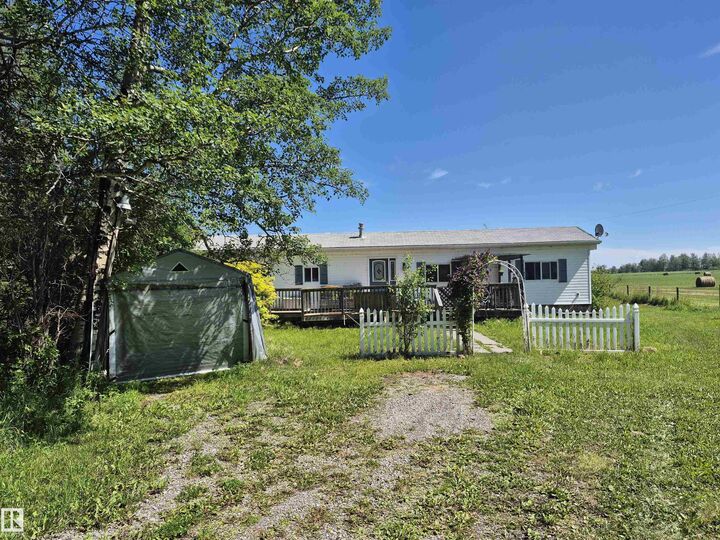 463051 Range Road 64 — photo 1