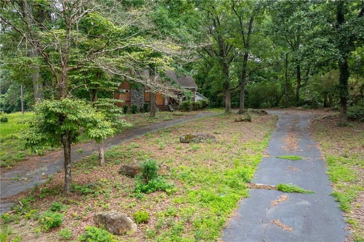 Property Photo:  6127 Roosevelt Highway  GA 30291 