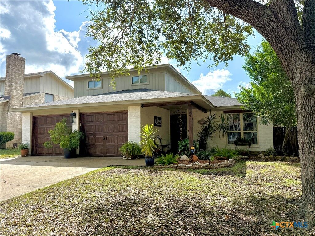 Property Photo:  109 Perth Street  TX 77904 