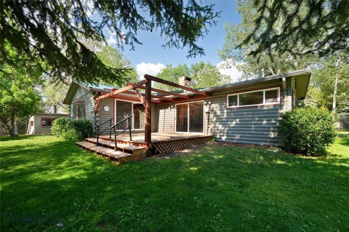 Property Photo:  1045 US Highway 89 S  MT 59030 