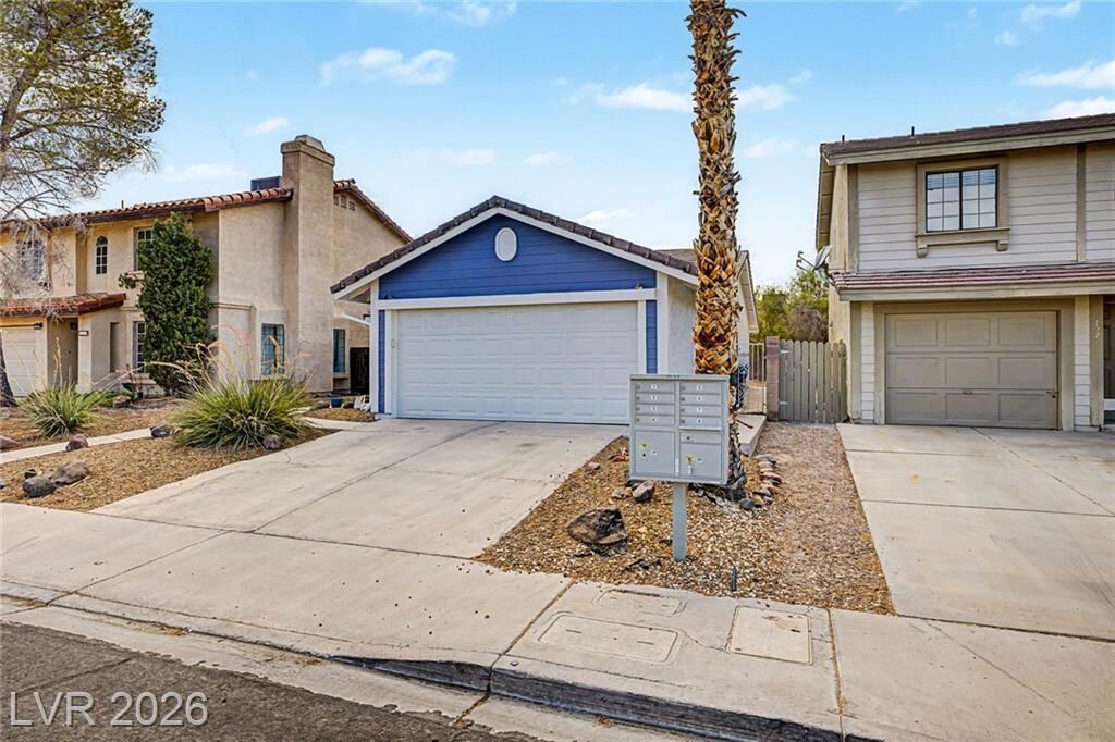 Property Photo: 125 Primero Way NV 89074