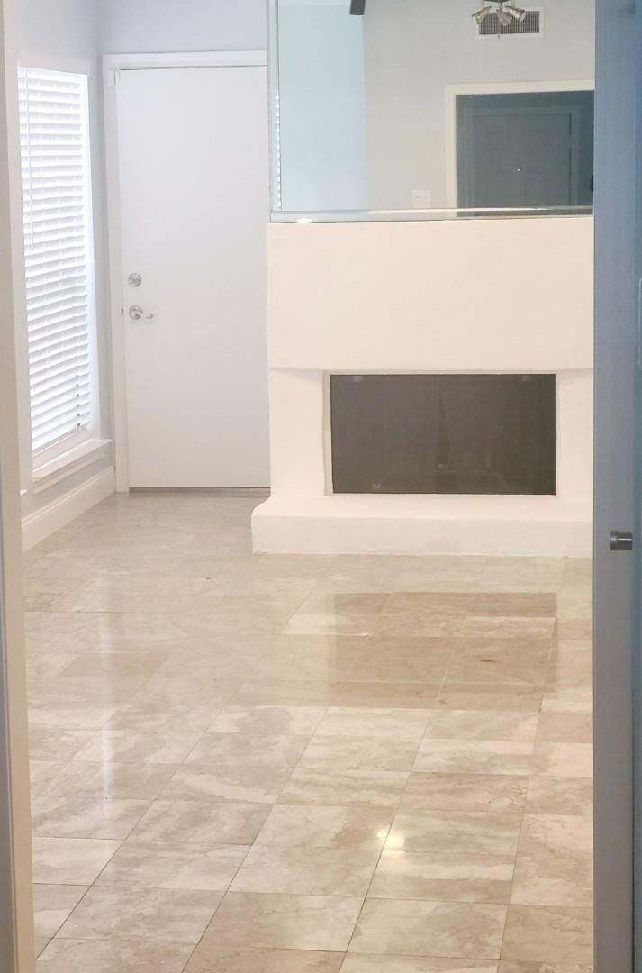 Property Photo: 7447 Cambridge 8 TX 77054