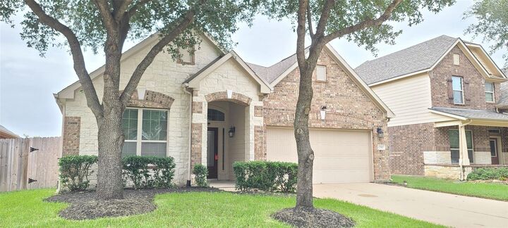 Property Photo: 12903 Mason Terrace Lane TX 77433