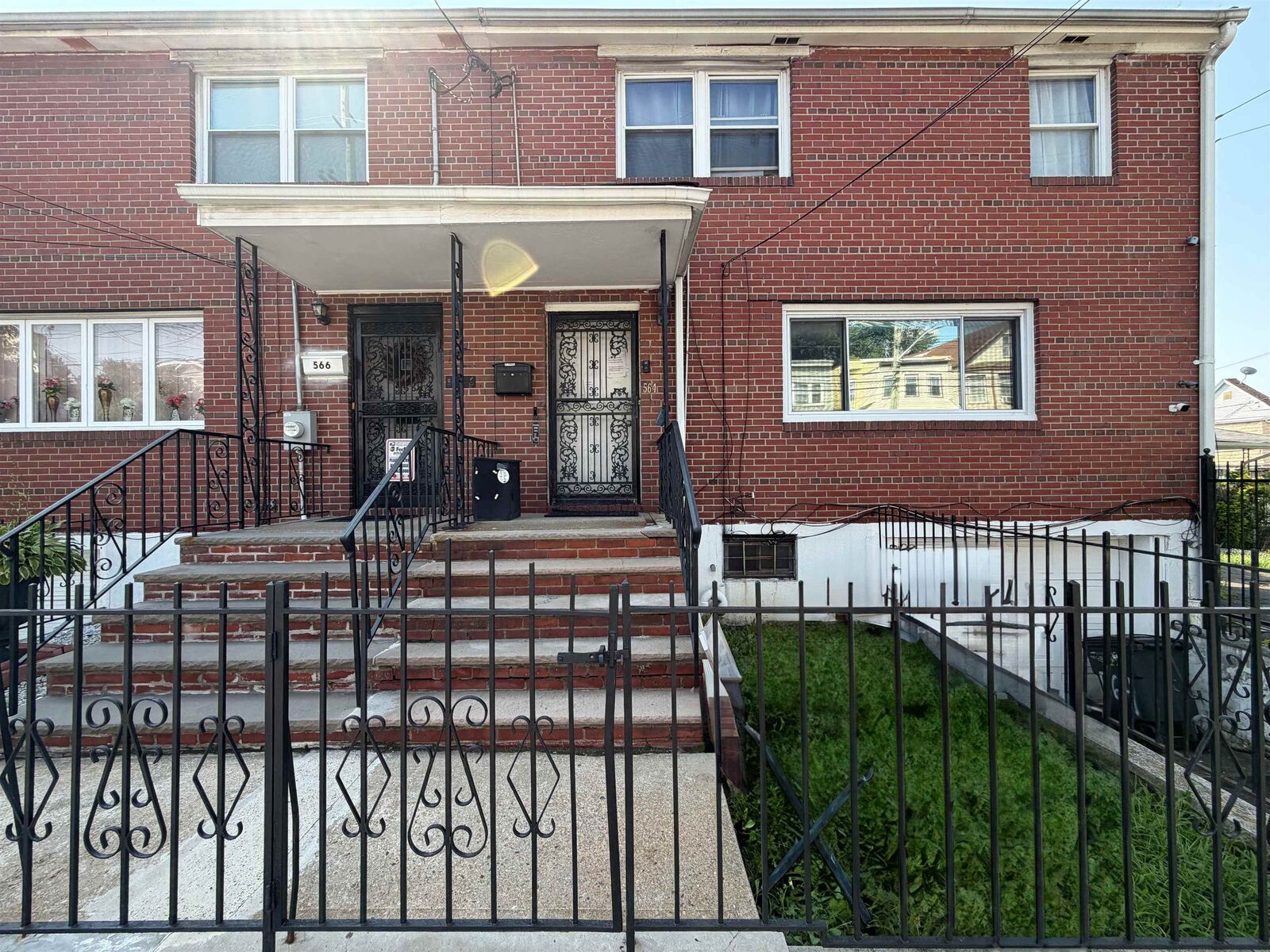 Property Photo:  564 Garfield Ave  NJ 07305 