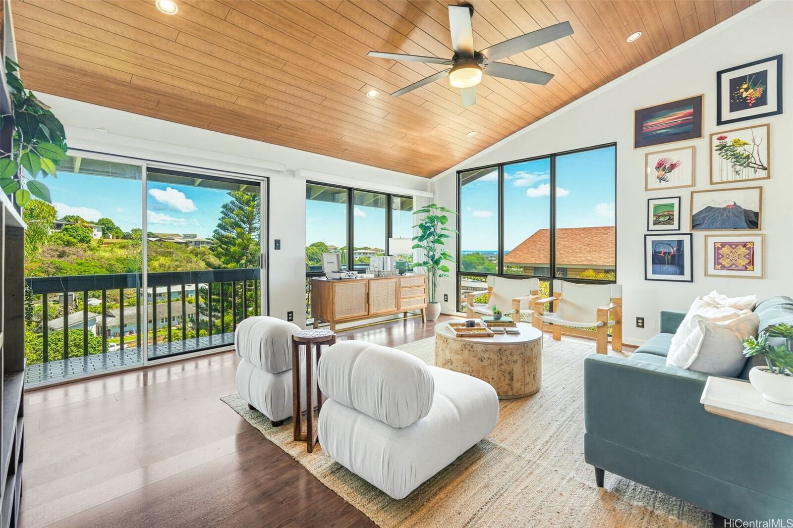 Property Photo: 99-709 Hoio Street HI 96701