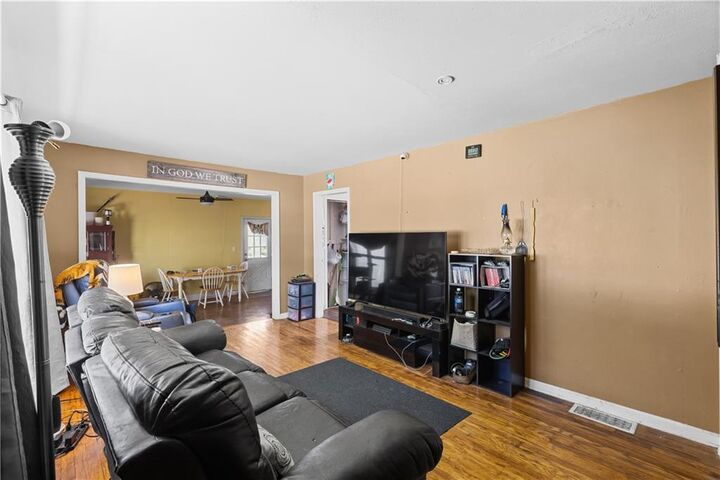 Property Photo: 9125 Cherry Street MO 64131
