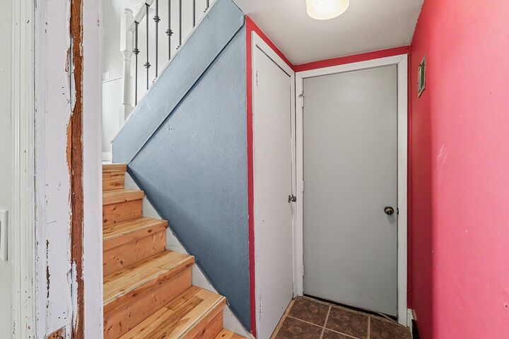 Property Photo: 1020 Park Lane IA 50219