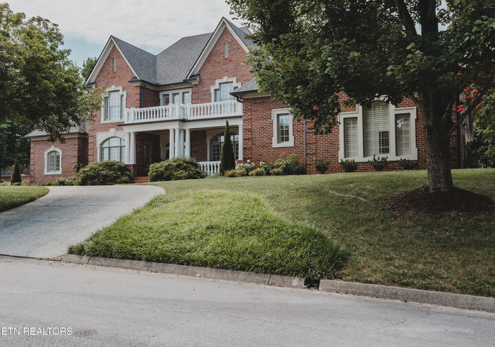 Property Photo:  1633 Wembley Hills Rd  TN 37922 
