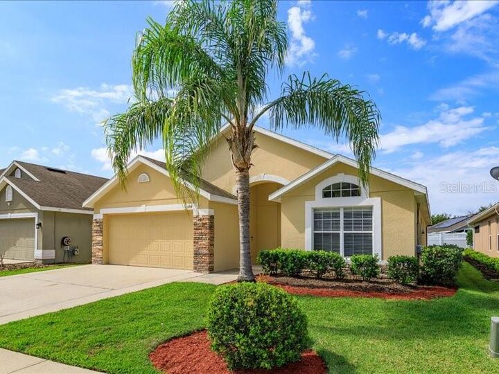 Property Photo:  844 Haring Lane  FL 32757 