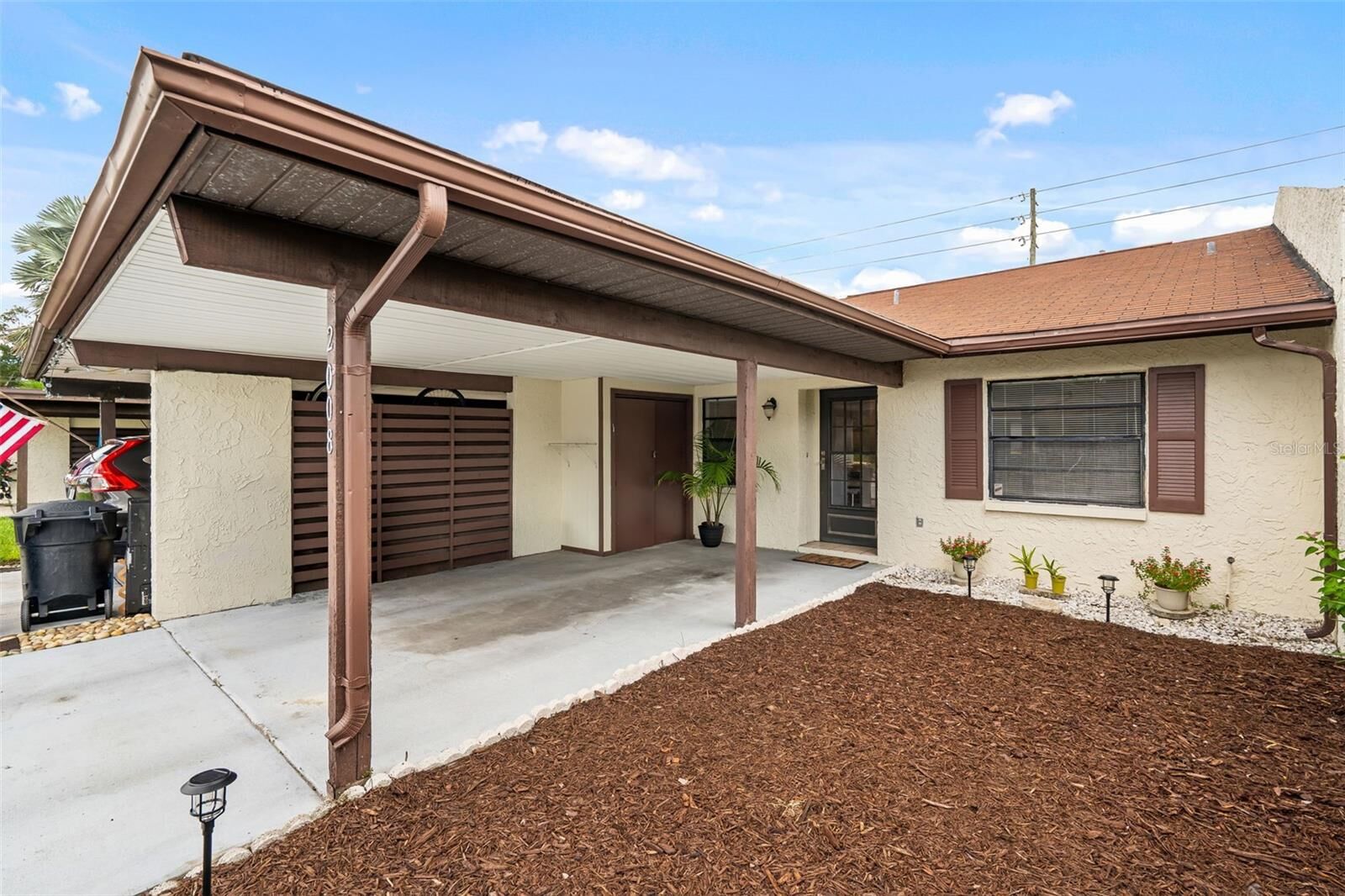 Property Photo:  2008 Sunset Grove Lane  FL 33765 