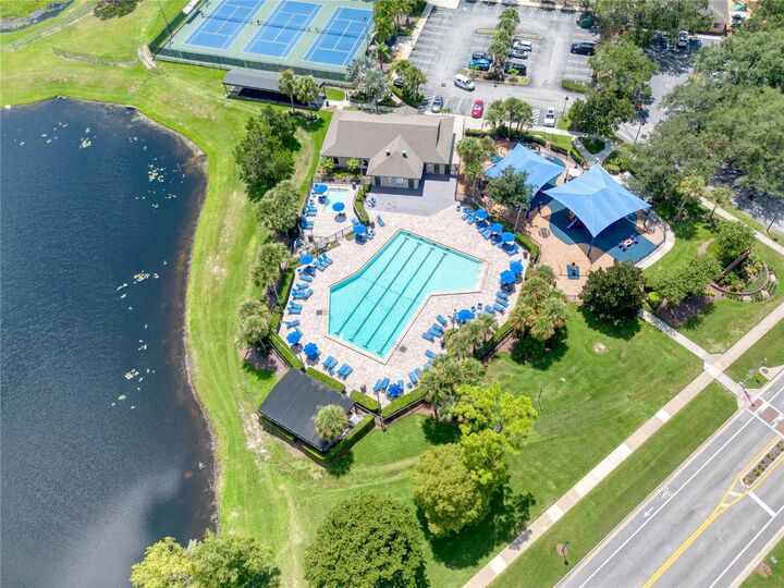 Property Photo: 630 Riomar Avenue FL 32828
