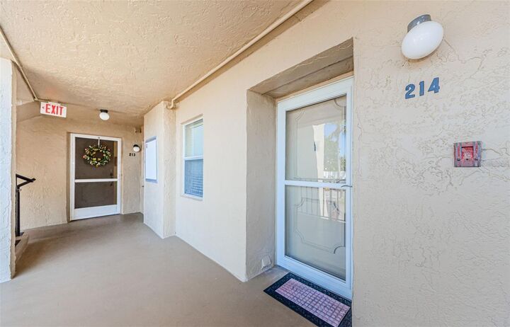 Property Photo:  90 S Highland Avenue 214  FL 34689 
