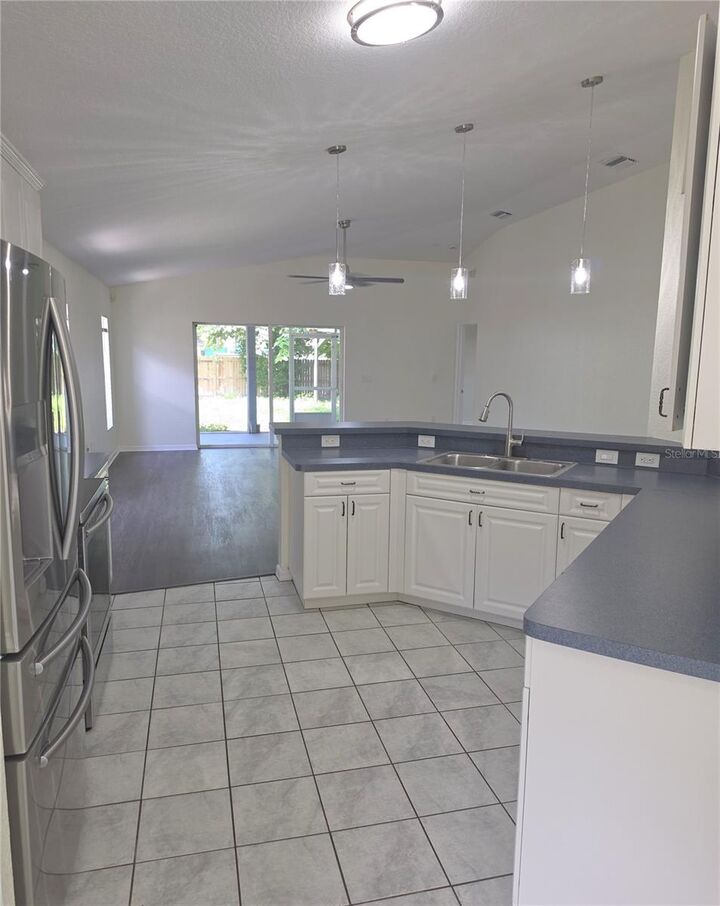 Property Photo:  6109 Georgia Avenue  FL 34653 