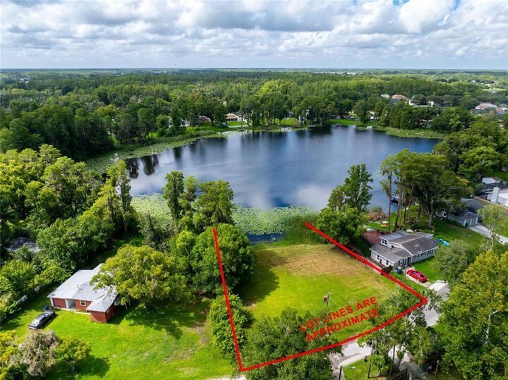 Property Photo:  21414 Lake Sharon Drive  FL 34638 