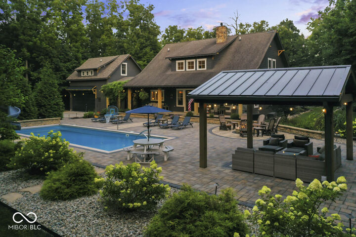 Property Photo: 47 E State Road 38 IN 46064
