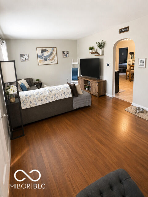 Property Photo: 604 W Clinton Street IN 46122