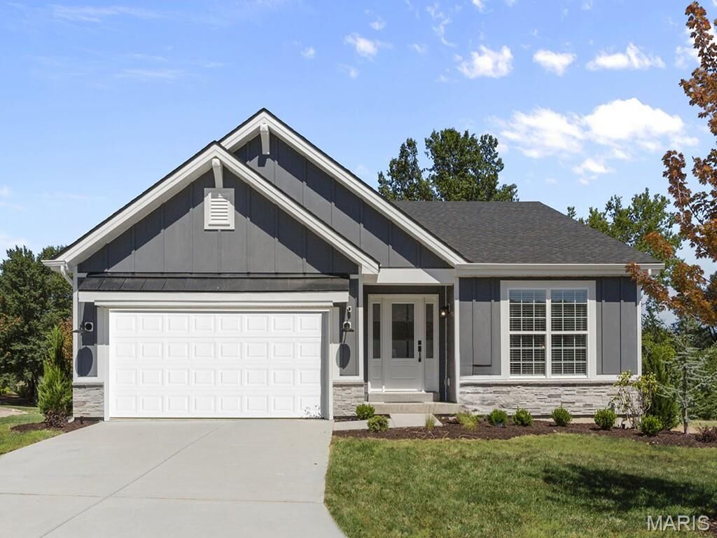 Property Photo: 2 Aspen At Walnut Hills MO 65109