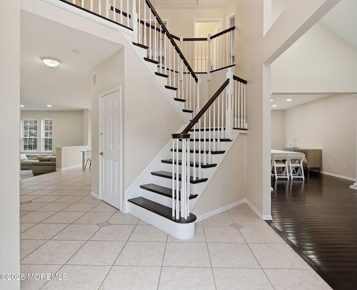 Property Photo:  6 Olena Drive  NJ 08527 