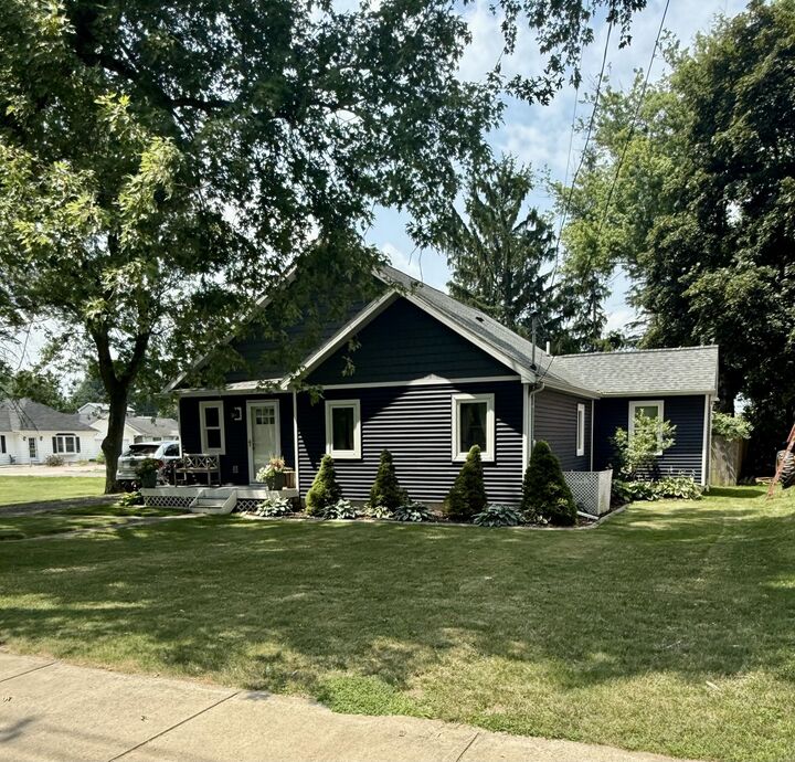 Property Photo: 322 S Main Street MI 49237