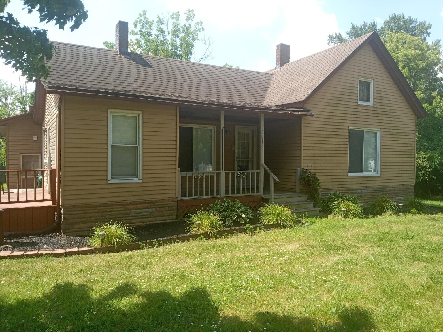 Property Photo:  20129 Huron River Drive  MI 48173 