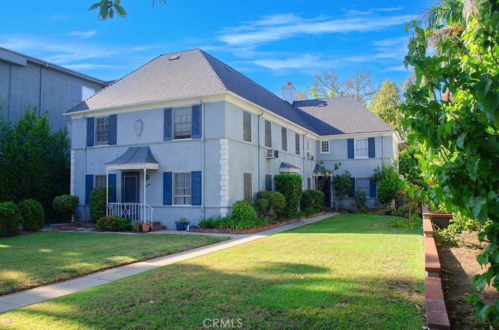 Property Photo: 320 E California Boulevard CA 91106