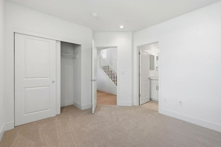 Property Photo:  224 Oak Circle  CA 94597 