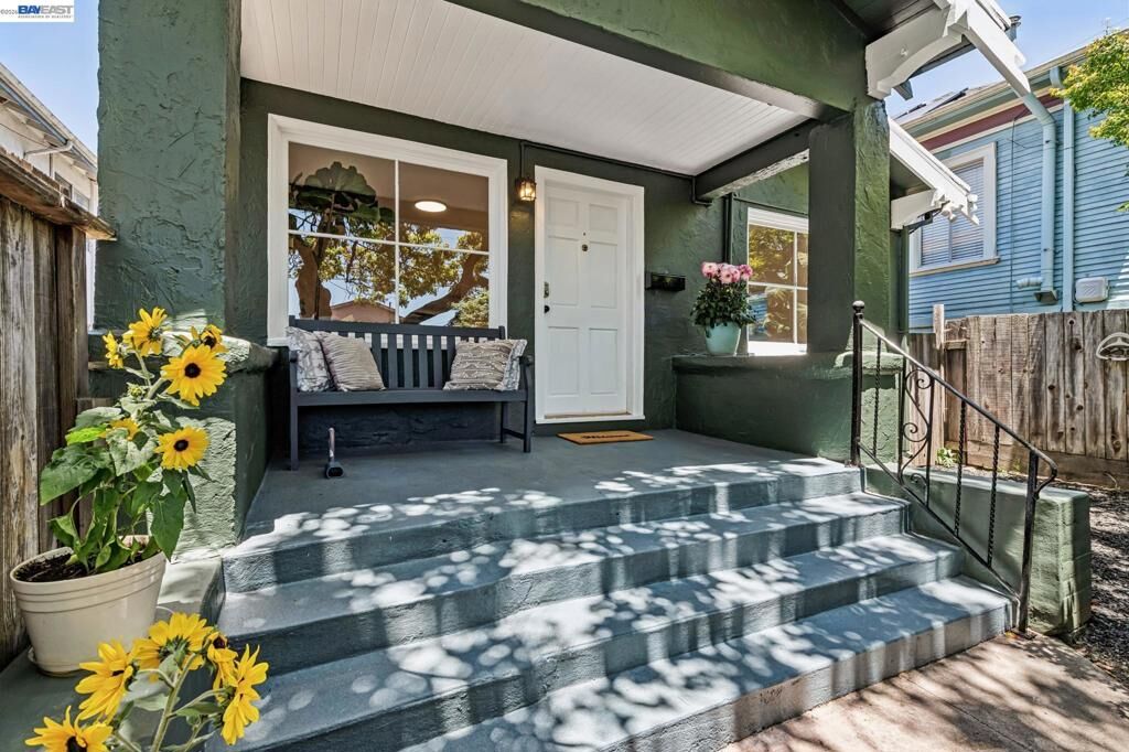 Property Photo:  1349 Hearst Ave  CA 94702 