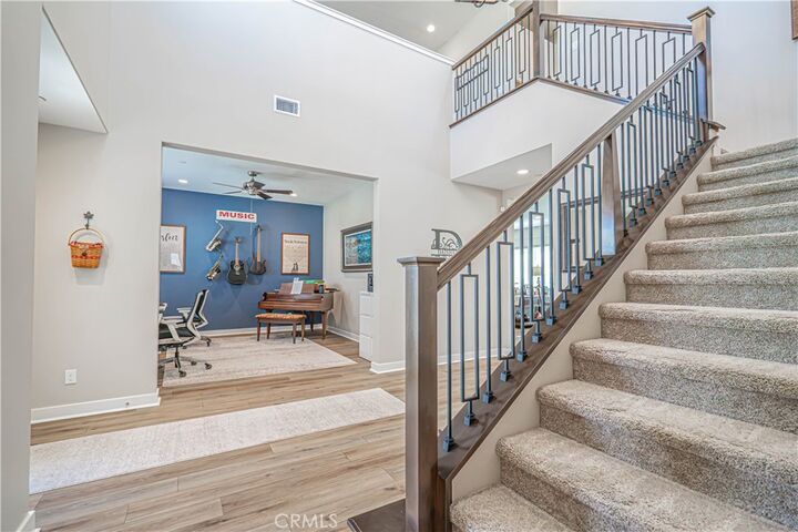 Property Photo:  17730 Hillside Way  CA 91350 
