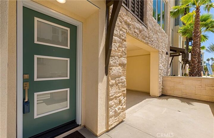 Property Photo:  326 Doheny Way  CA 92629 