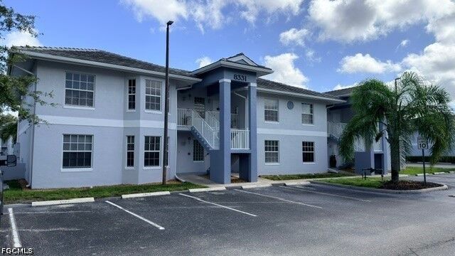Property Photo:  8331 Bernwood Cove Loop 1401  FL 33966 