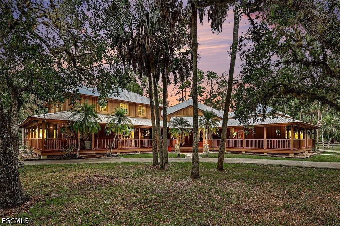 Property Photo:  2291 Secretariat Drive  FL 33935 