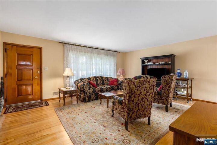 Property Photo:  11 Landis  NJ 07013 