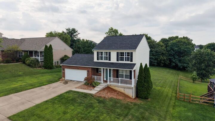 Property Photo: 1137 Stonewallridge Drive KY 41051