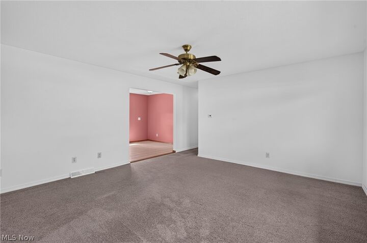 Property Photo: 1626 S Carpenter Road OH 44212