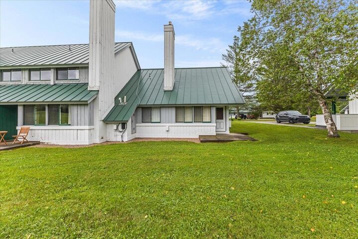 Property Photo:  185 Village Green Drive  VT 05661 