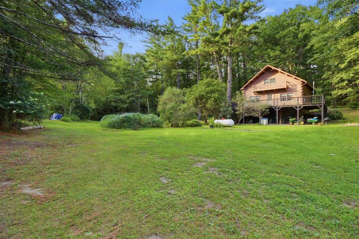 Property Photo: 20 Oliverian Heights Road NH 03780