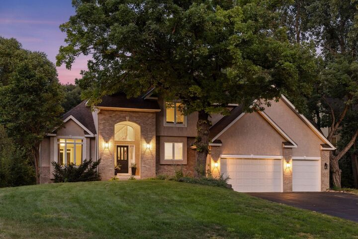 Property Photo: 4172 Cashell Glen MN 55122