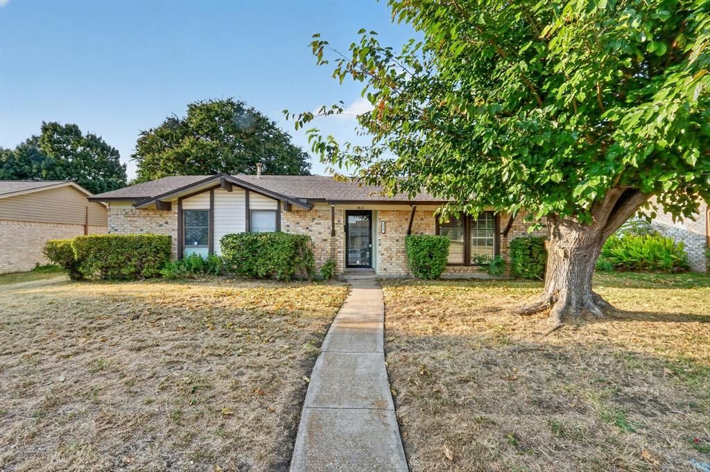 Property Photo:  1817 Millwick Street  TX 75044 