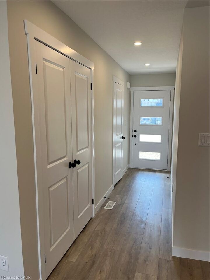 Property Photo:  44 Wilkinson Avenue  ON N1S 0C5 