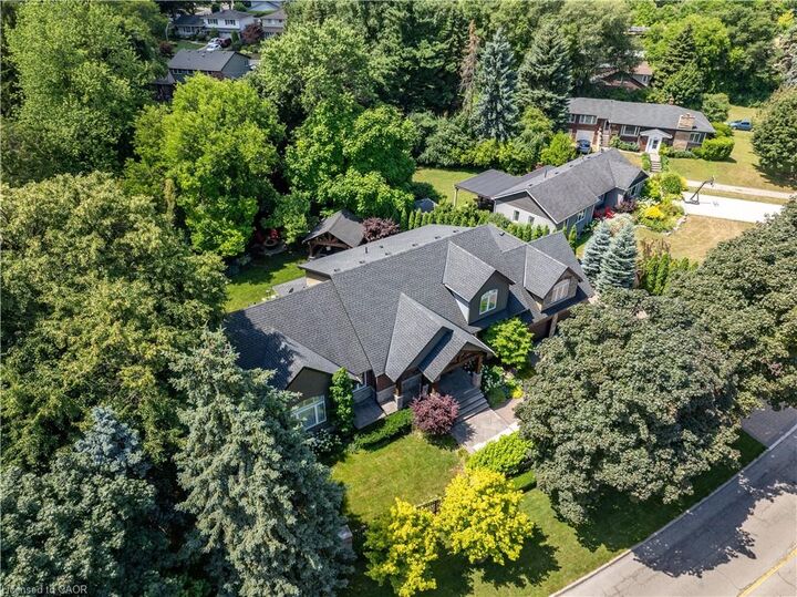 Property Photo:  921 Scenic Drive  ON L9C 1H7 