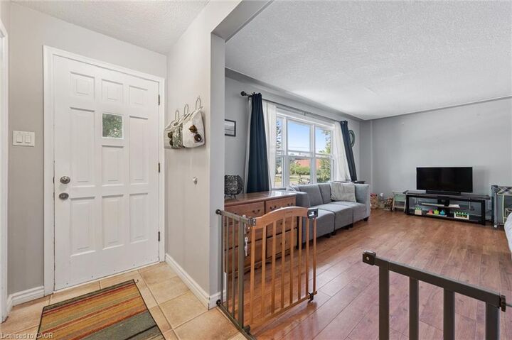 Property Photo: 153 Fourth Avenue ON N2C 1P3
